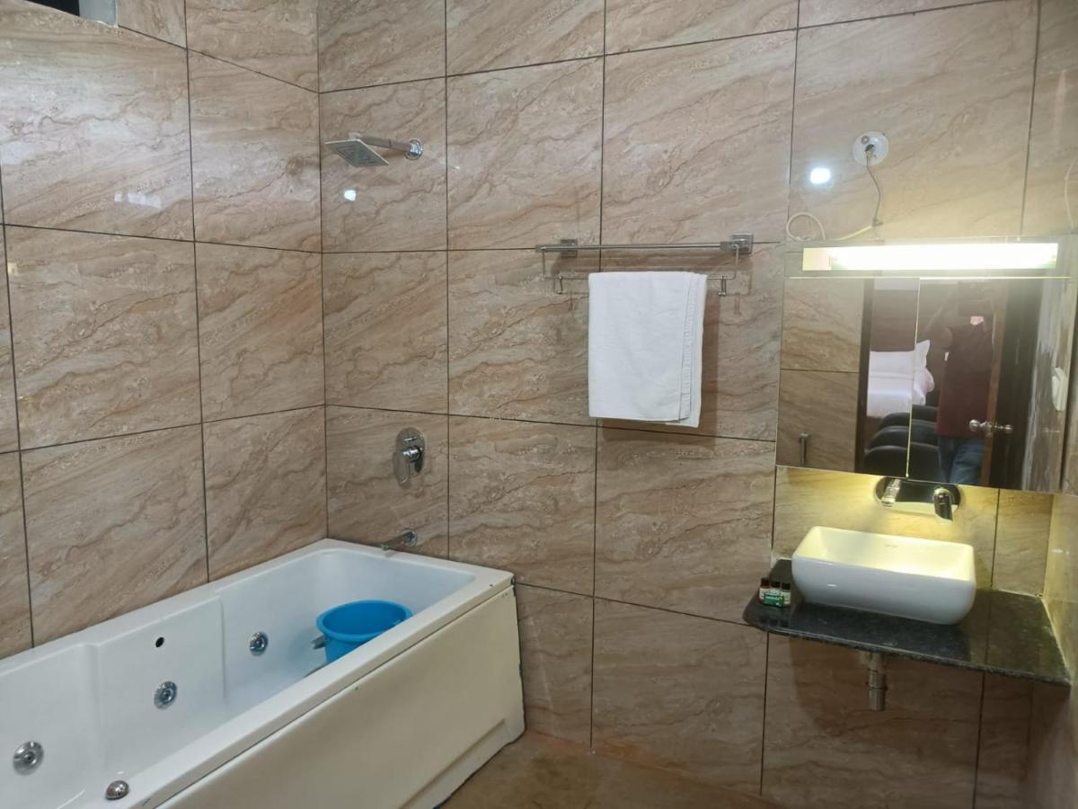 Hotel Rajwada Palace Orchha Ngoại thất bức ảnh