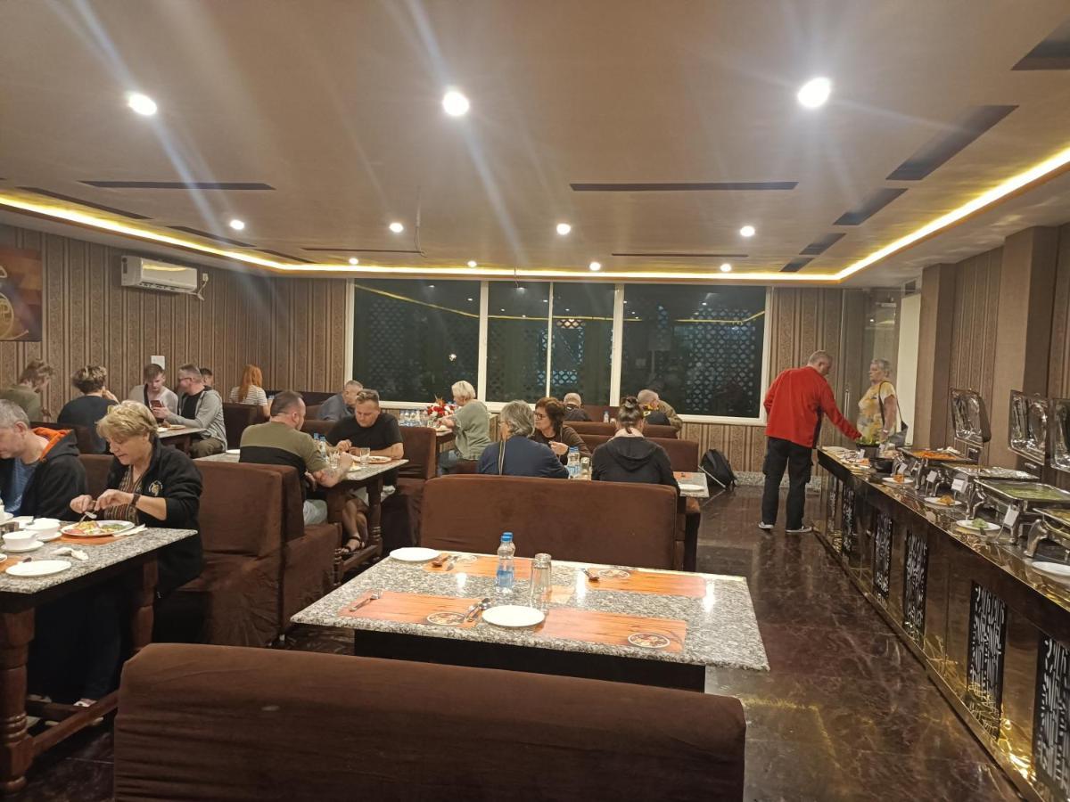 Hotel Rajwada Palace Orchha Ngoại thất bức ảnh